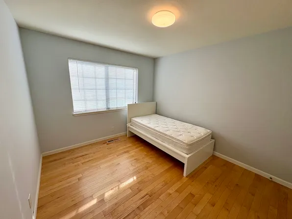 5867 W Walbrook Dr, San Jose, CA 95129