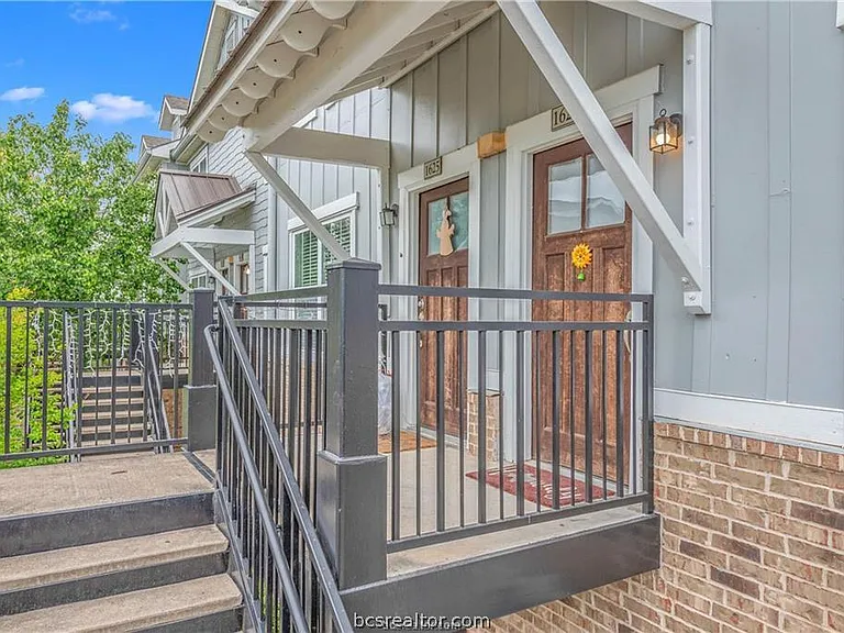 1725 Harvey Mitchell Pkwy S #1630 — Photo 2