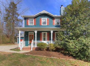 100 Clifton Cir, Oak Ridge, TN 37830