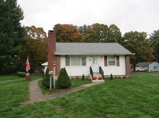 20 Fairview Ave, Westfield, MA 01085