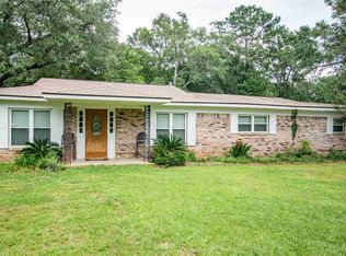 7399 Pinehill Rd, Daphne, AL 36526