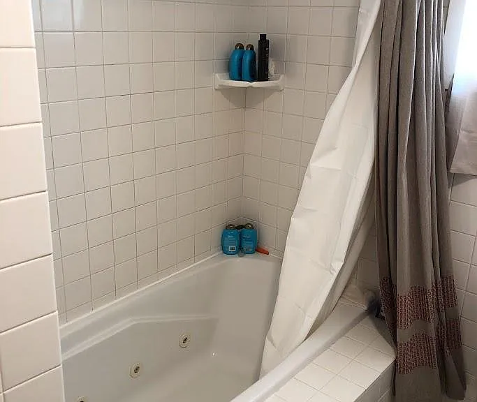 Show tub combo