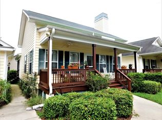 15 Caswell Ave, Beaufort, SC 29902