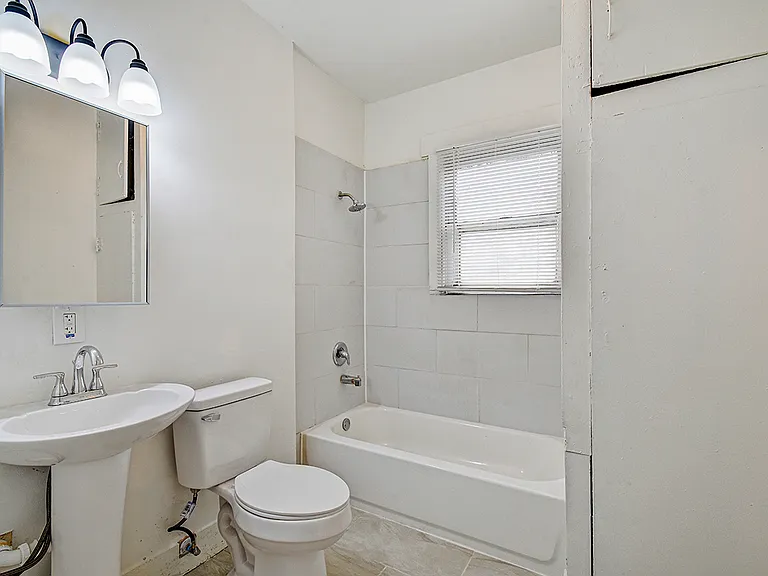 314 Perez St #102 — Photo 11