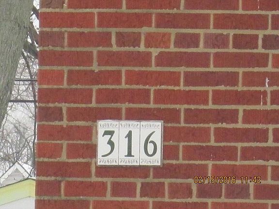 2nd image of 316 W 145th Pl