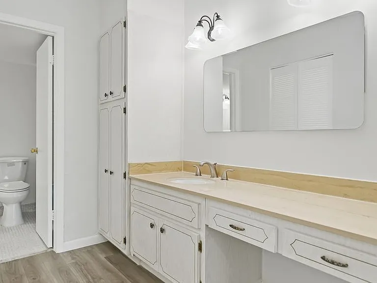 5335 NW 10th Ct #206 — Photo 18
