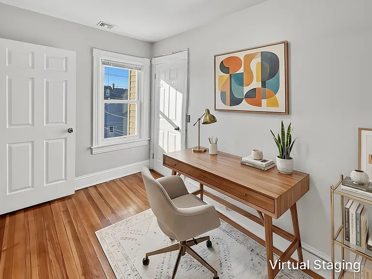 358-362 Weeden St #3 — Photo 22