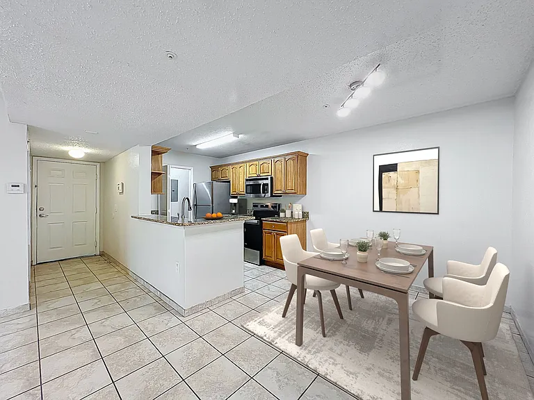 Images Condominiums — Photo 29