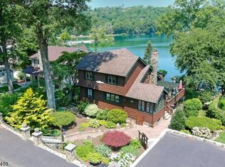 45 Upper Lakeview Ave, Ringwood, NJ 07456