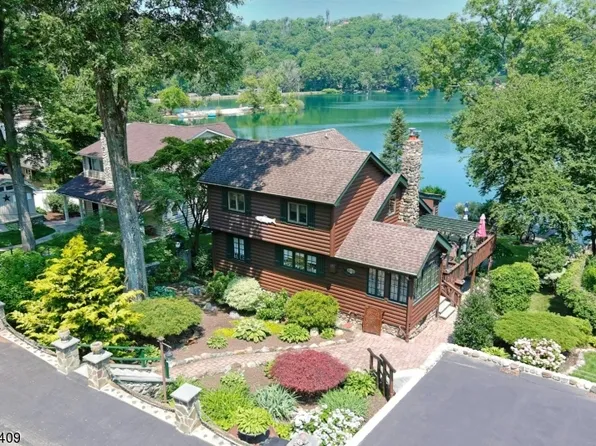 45 Upper Lakeview Ave, Ringwood Boro, NJ 07456