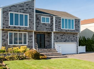 1973 Lake End Rd, Merrick, NY 11566