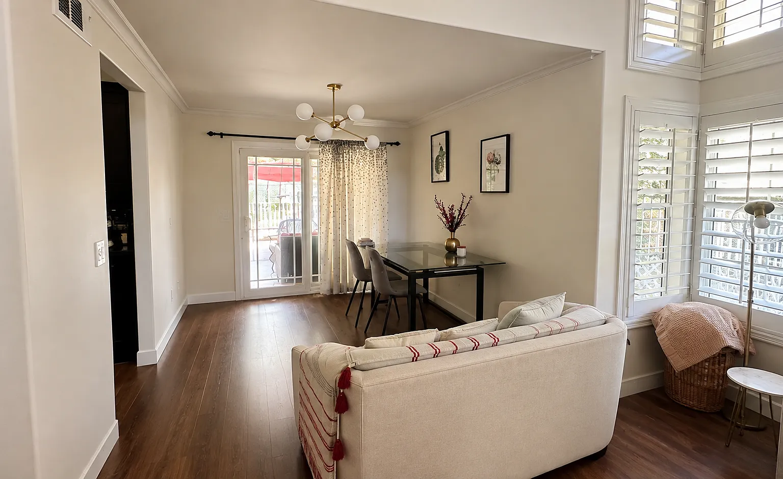 4 bed, 2.5 bath, 1959 sqft, $4,650 — Photo 4
