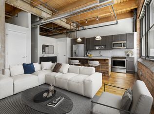 The Lofts at Gin Alley, Chicago, IL 60607
