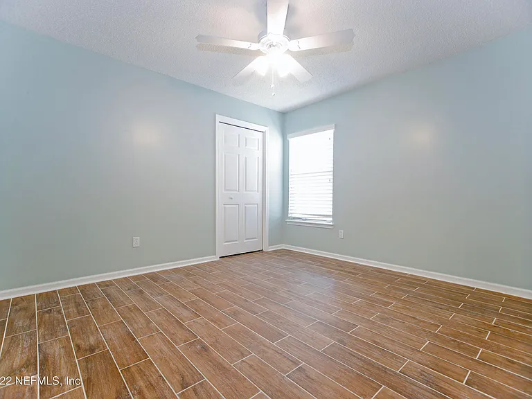 4944 Greenland Hideaway Dr N — Photo 17