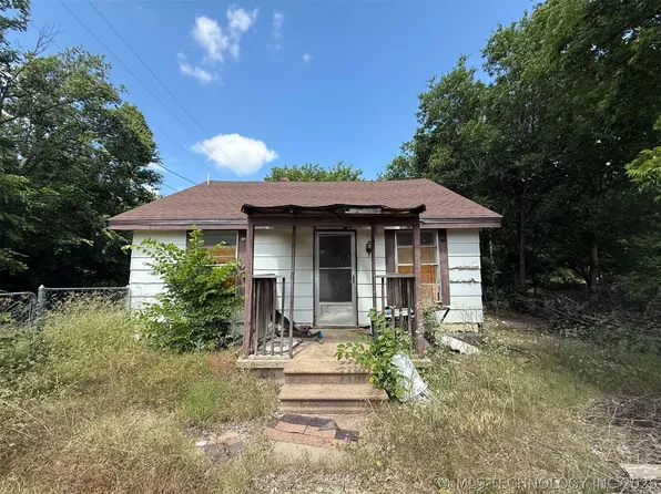 847 4th St, Healdton, OK 73438