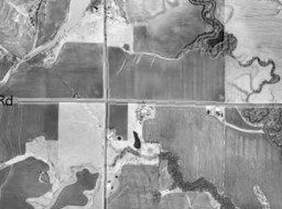 1332 N Clark Rd, Williamsburg, KS 66095