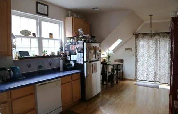 1942 N Kimball Ave #3 — Photo 4