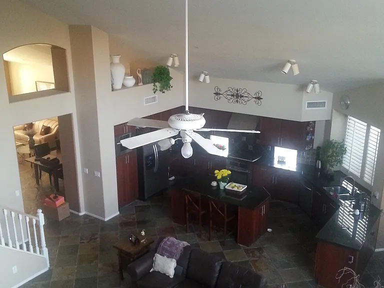 9720 E Davenport Dr — Photo 10