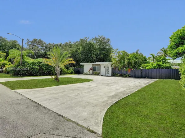 6104 SW 33rd St, Hollywood, FL 33023
