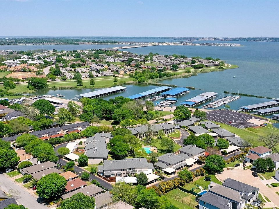 1st image of 5702 Marina Dr #1