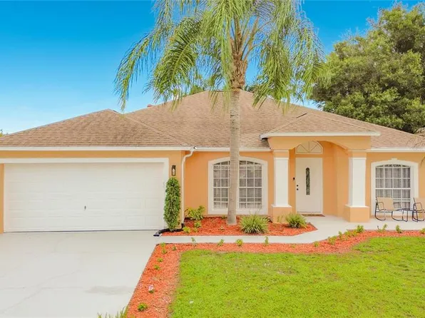 915 Bonneville Ln, Kissimmee, FL 34759