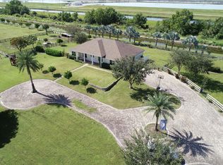 19986 Black Falcon Rd, Loxahatchee, FL 33470