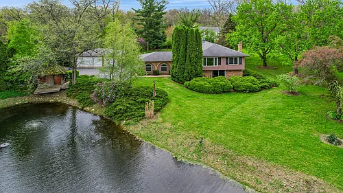1N451 Indian Knoll Rd Photo 1