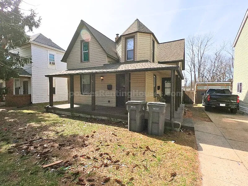 212 S Emerson Ave