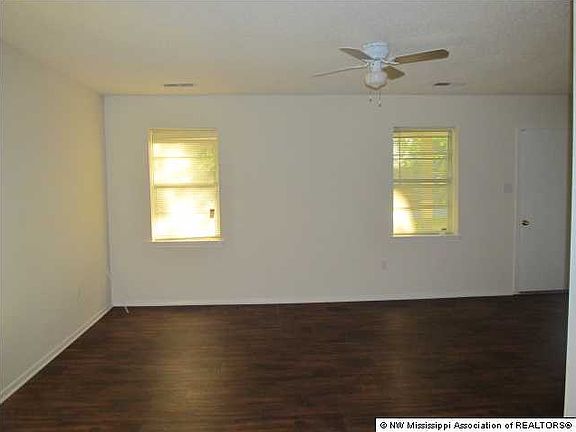 2nd image of 5812 Laurie Dr