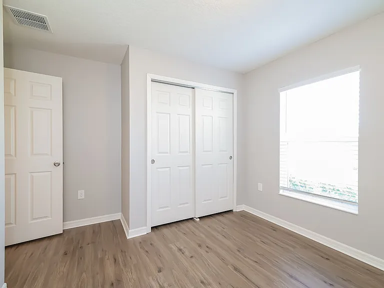5016 Golden River Ln — Photo 13