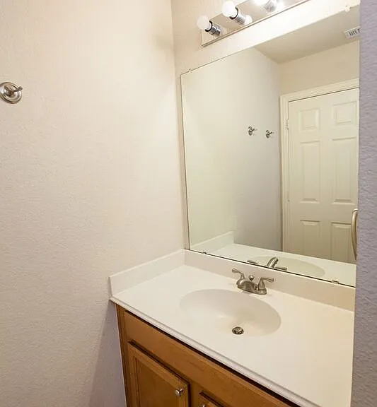 2805 Gooseberry Dr — Photo 26