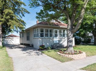 3829 Loraine Ave SW, Wyoming, MI 49548