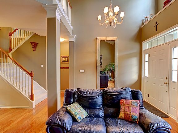 4th image of 29438 Hummingbird Cir #77
