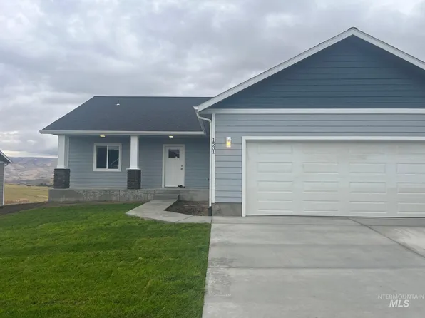 1531 Frontier Dr, Lewiston, ID 83501