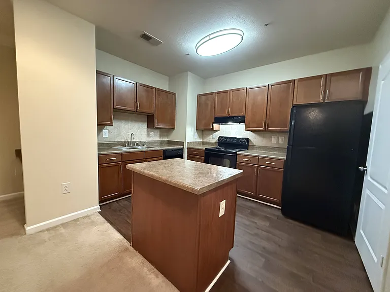 Wesley Kensington Apartments at Stonecrest — Photo 126