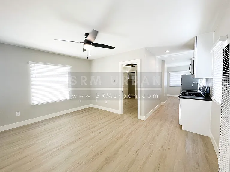 3204 30th St — Photo 1
