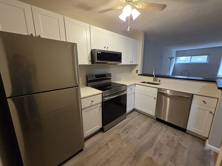 3699 Broadbridge Ave #126 — Photo 10