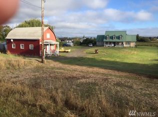 138 N Welcome Slough Rd, Cathlamet, WA 98612