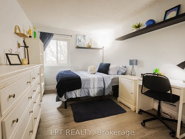 318 Laurier Ave #3 — Photo 13