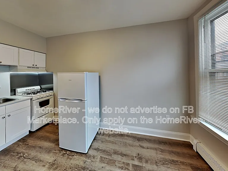 1107 N 2nd St #1 — Photo 2