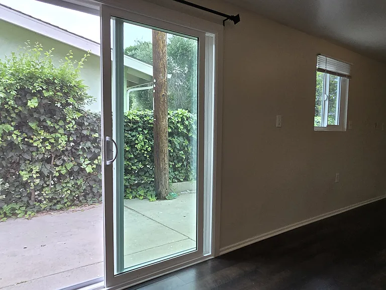 11415 Fairview St — Photo 13