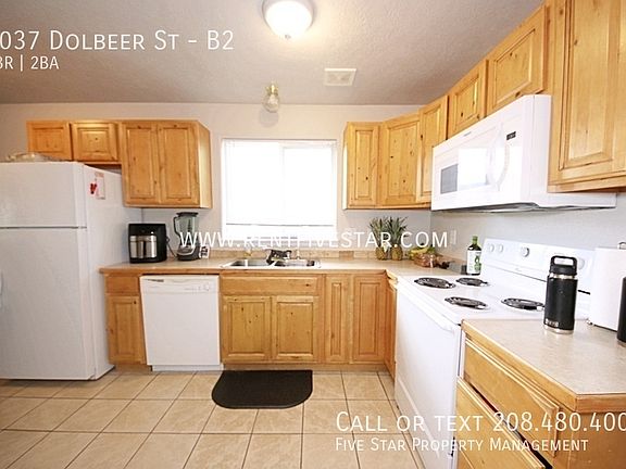 3rd image of 1037 Dolbeer St #B2