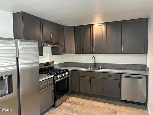 109 Bald St #B Photo 1