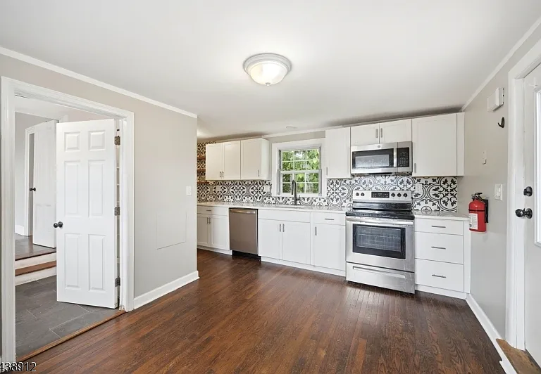 3 W Fairview Ave #B — Photo 10
