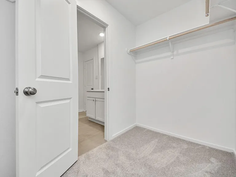 29643 Knollwood Bay Rd — Photo 23