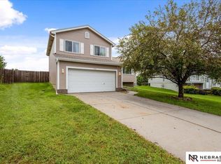 7709 Morris St, Omaha, NE 68122