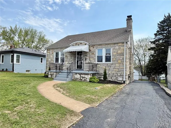 9504 Brenda Ave, Saint Louis, MO 63123