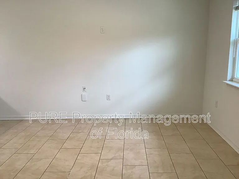 339 NE Sanchez Ave #111 — Photo 5