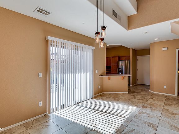 3rd image of 7989 W Waltann Ln