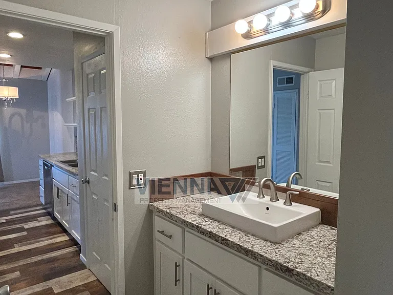 888 Woodside Ln E #12 — Photo 11